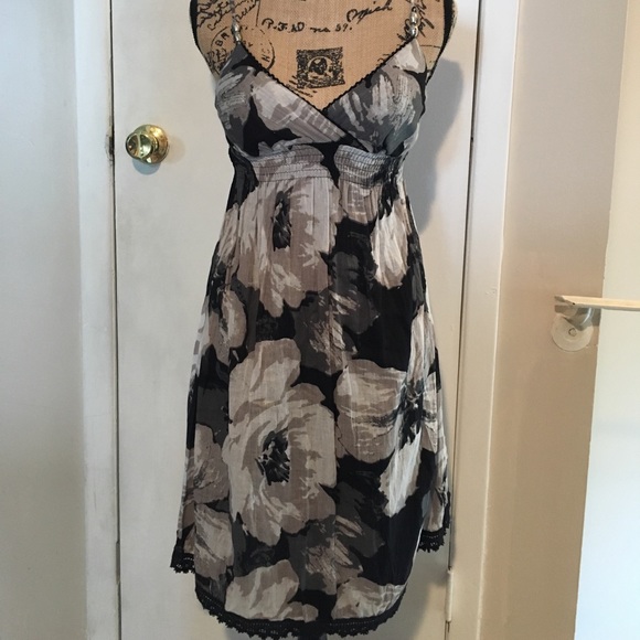 Derek Heart Dresses & Skirts - NWT Stylish Black & Grey Sundress